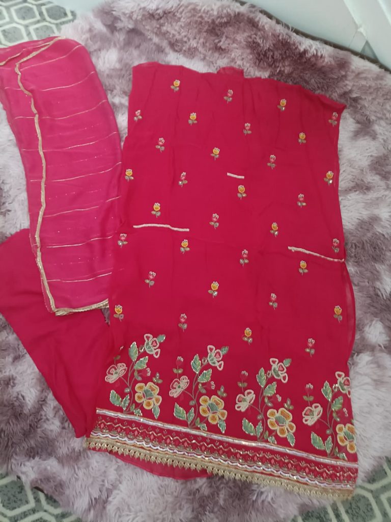 Embroidered Heavy Suit with Pearl Detailing